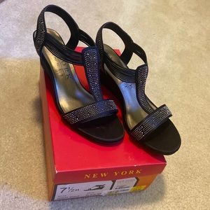 Black New York Transit wedges